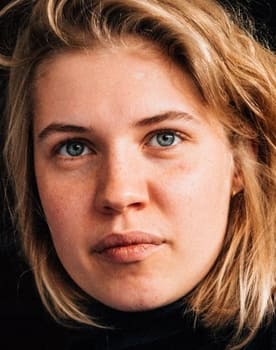 Tessa Hoder