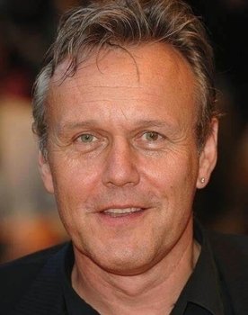 Anthony Stewart Head
